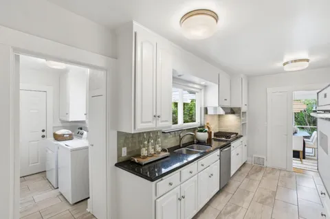 $3,188,000 | 131 Barroilhet Avenue, San Mateo, CA 94401