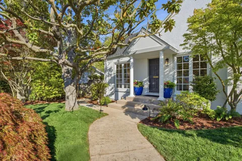 $3,188,000 | 131 Barroilhet Avenue, San Mateo, CA 94401