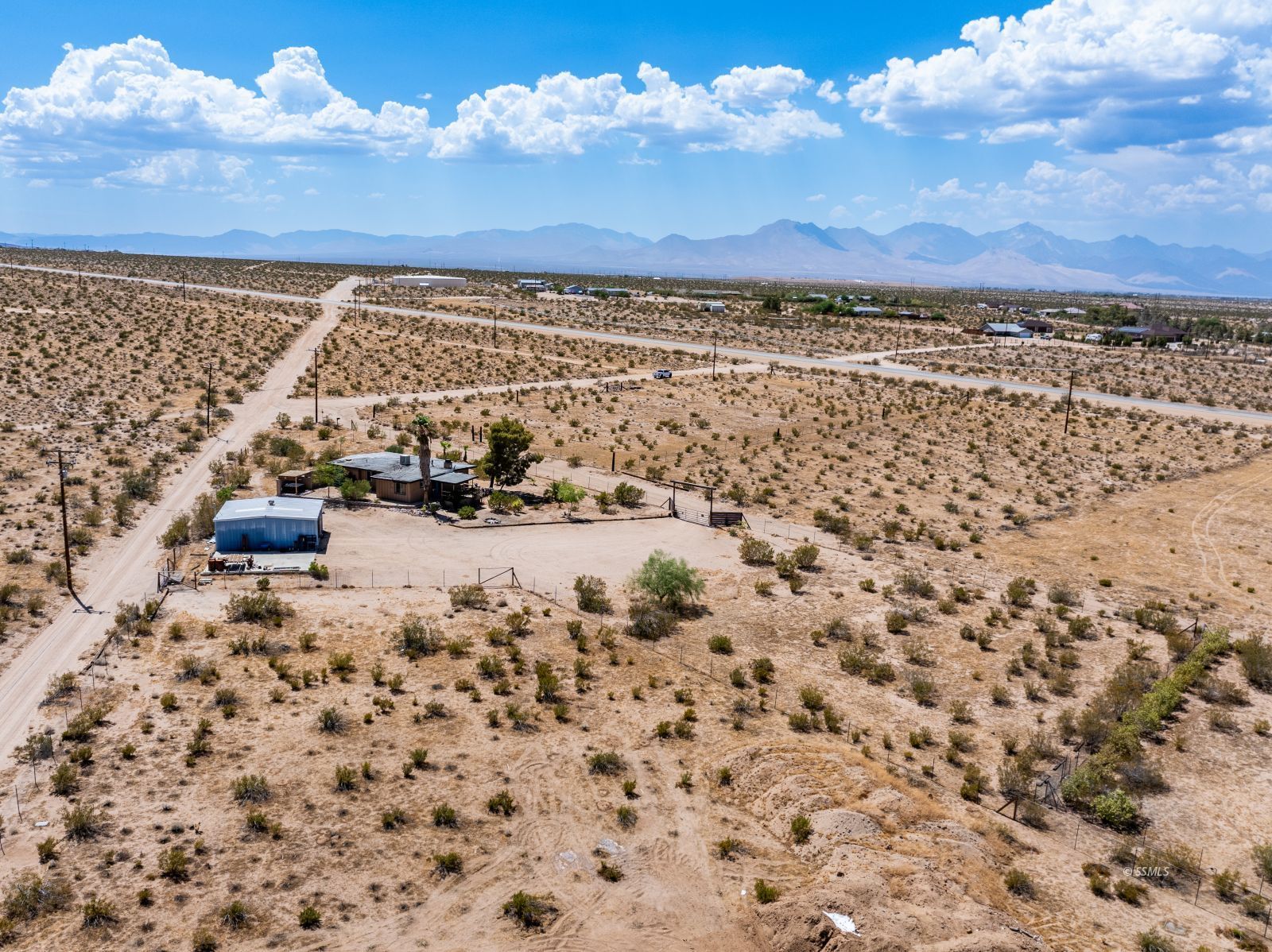 1355 Southern Way Ridgecrest, CA 93555 - Photo 39 of 43