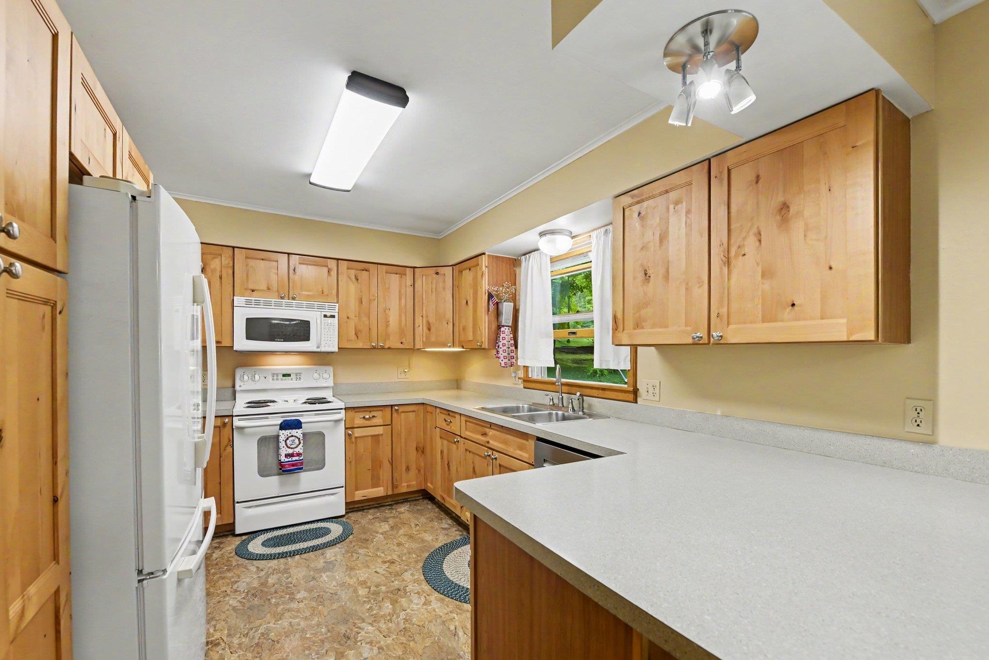 5661 Way Road Rapid City, MI 49676 - Photo 15 of 54 Gallery Image 15