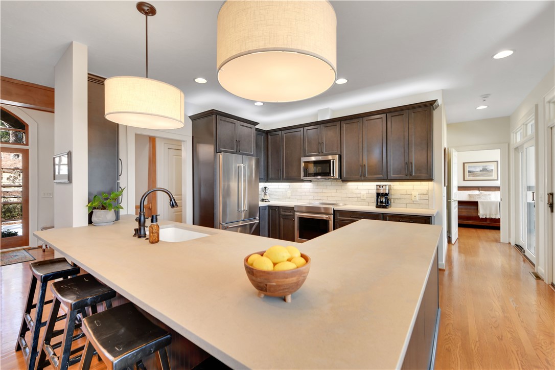 511 Beacon Shores Drive Seneca, SC 29672 - Photo 17 of 50