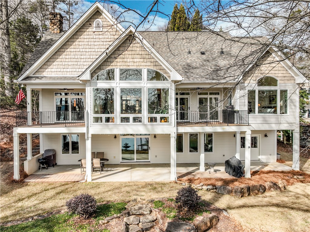 511 Beacon Shores Drive Seneca, SC 29672 - Photo 2 of 50