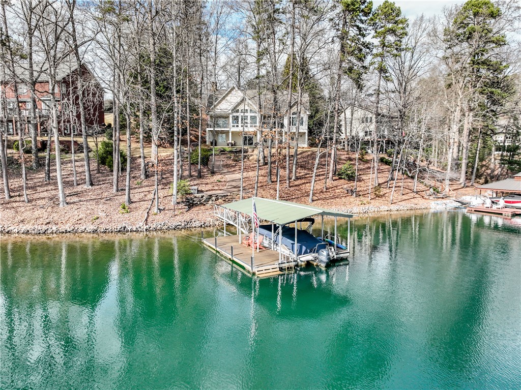 511 Beacon Shores Drive Seneca, SC 29672 - Photo 3 of 50