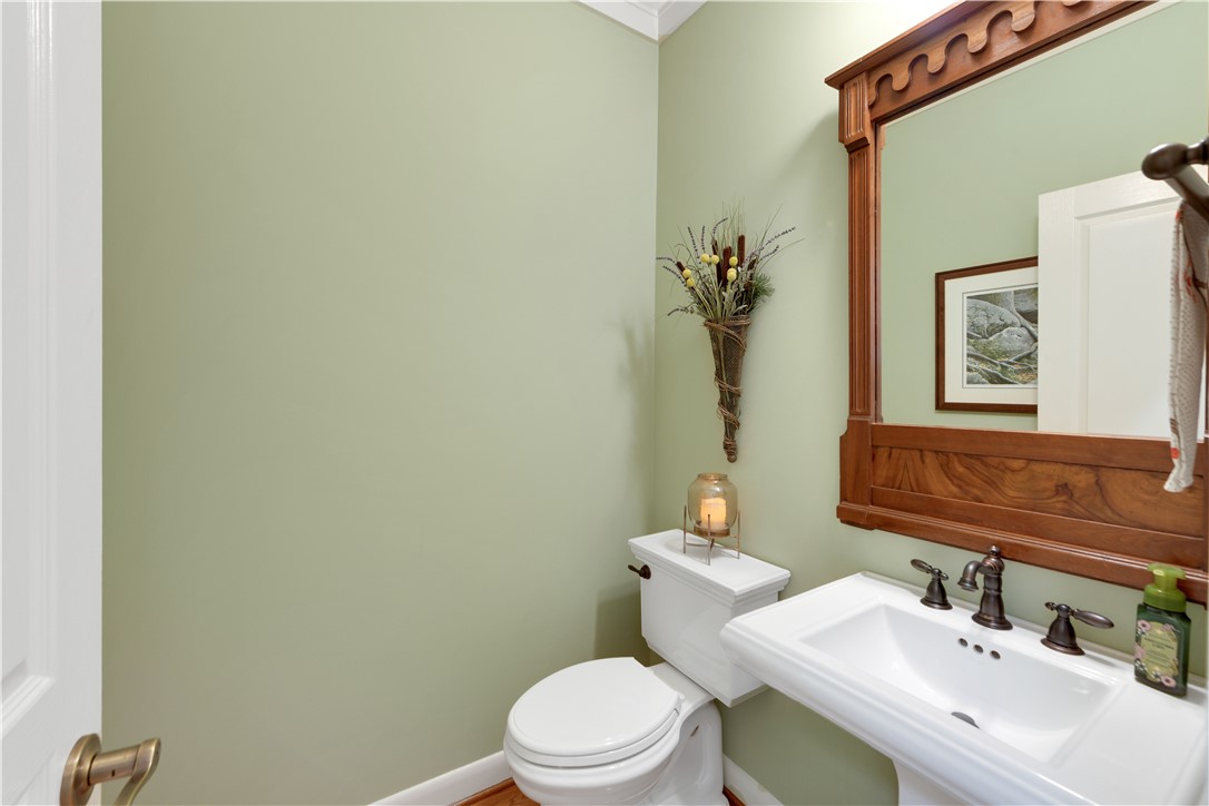 511 Beacon Shores Drive Seneca, SC 29672 - Photo 33 of 50