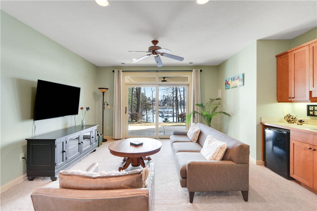 511 Beacon Shores Drive Seneca, SC 29672 - Photo 34 of 50