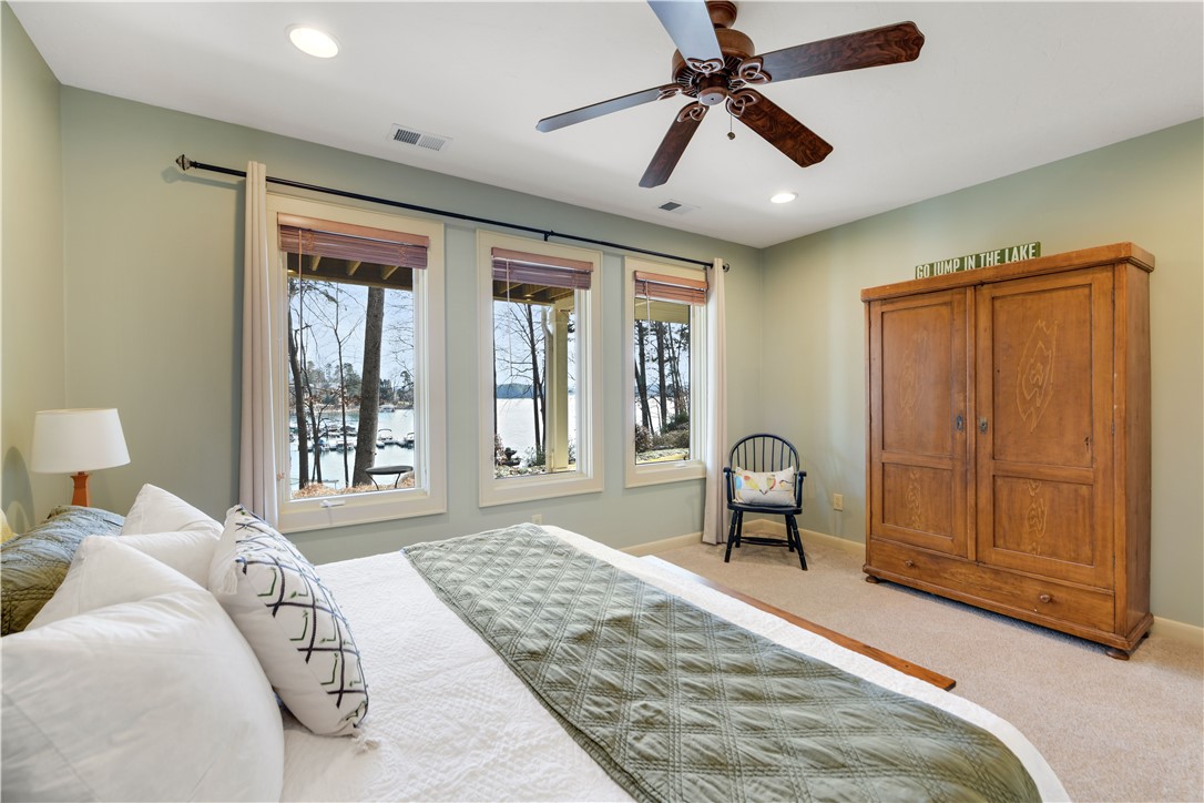 511 Beacon Shores Drive Seneca, SC 29672 - Photo 37 of 50