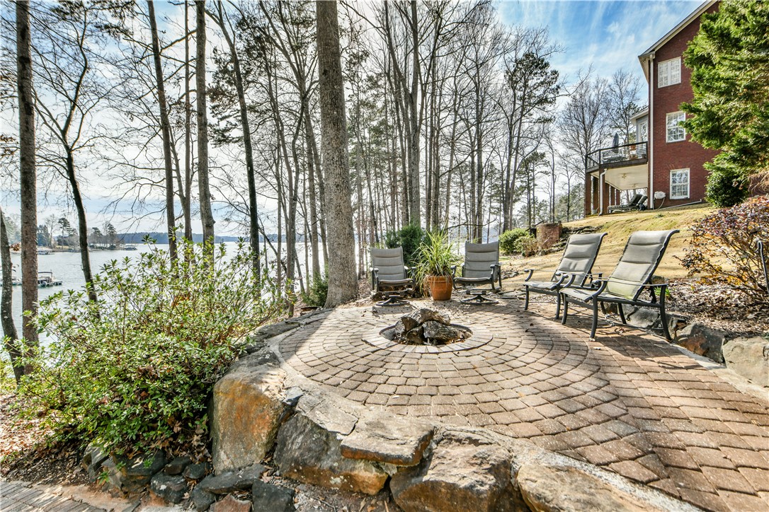 511 Beacon Shores Drive Seneca, SC 29672 - Photo 46 of 50