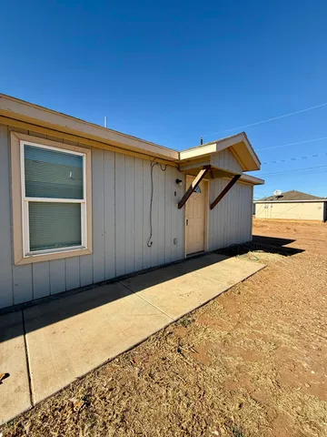 $825 | 524 46th Street, Unit B, Lubbock, TX 79404