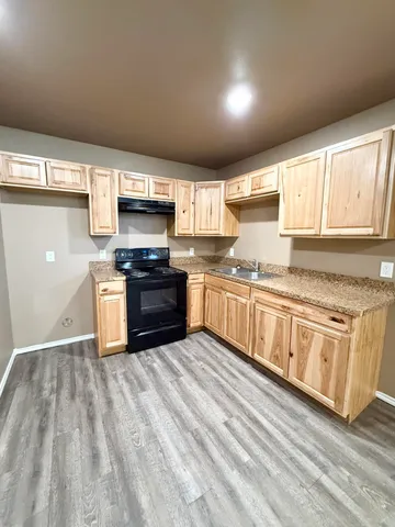 $825 | 524 46th Street, Unit B, Lubbock, TX 79404