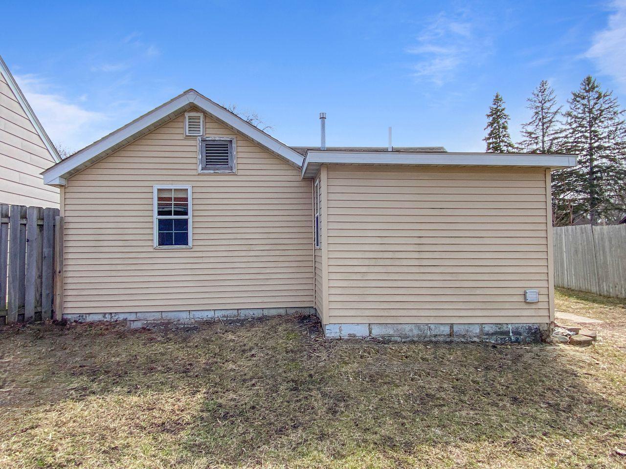 5 8th Street Northwest Buffalo, MN 55313 - Photo 3 of 16