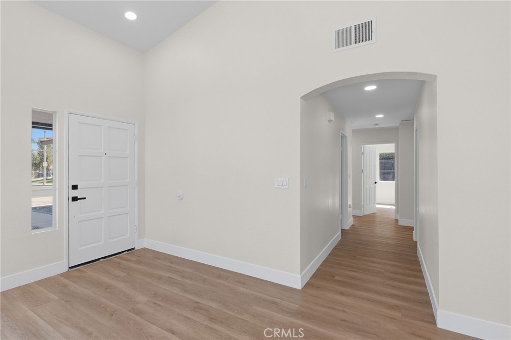 1074 Basilone Drive Riverside, CA 92506 - Photo 16 of 42