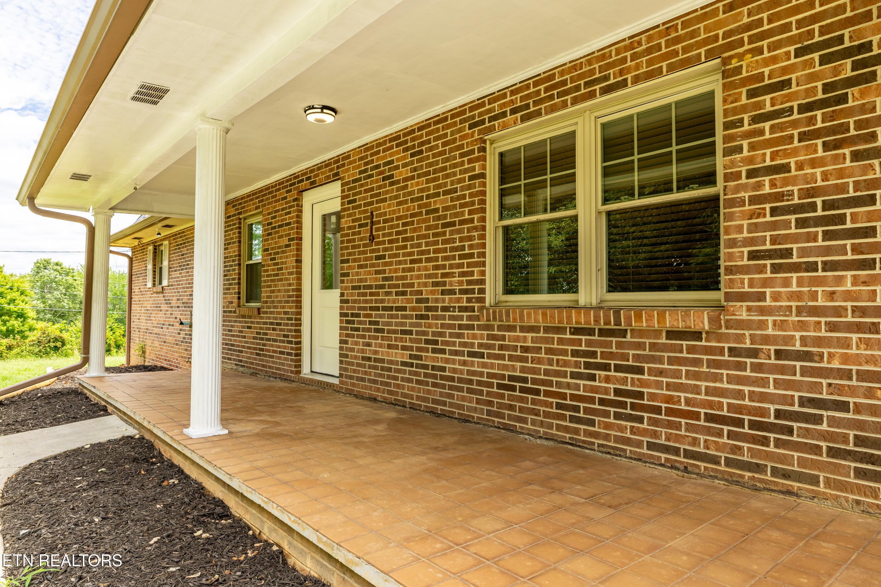 8055 Steekee Creek Road Loudon, TN 37774 - Photo 16 of 60 8055SteekeeCreekRd-17