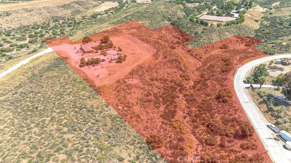 34554 Koontz Road Agua Dulce, CA 91390 - Photo 32 of 33 wooden floor with view of lake