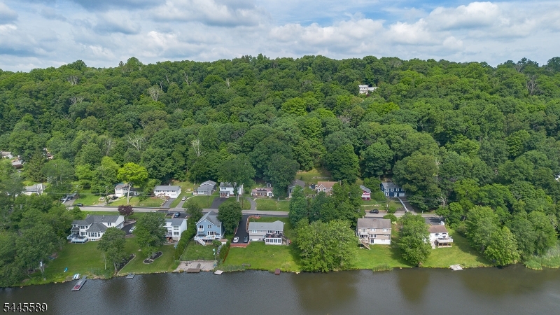 112 Seneca Lake Road Sparta, NJ 07871 - Photo 17 of 22 Gallery Image 17
