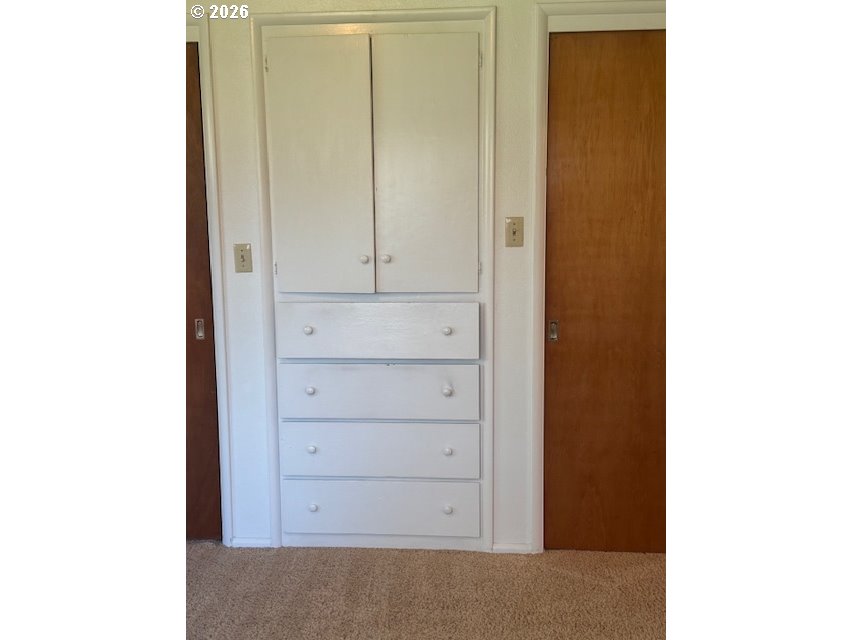 18205 Northwest Reeder Road Portland, OR 97231 - Photo 23 of 35 Bedroom, Primary