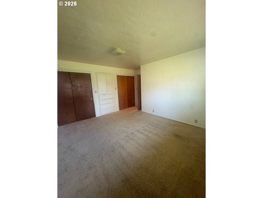 18205 Northwest Reeder Road Portland, OR 97231 - Photo 24 of 35 Bedroom, Primary