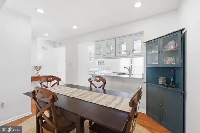 $674,000 | 5206 Leeward Lane, Alexandria, VA 22315