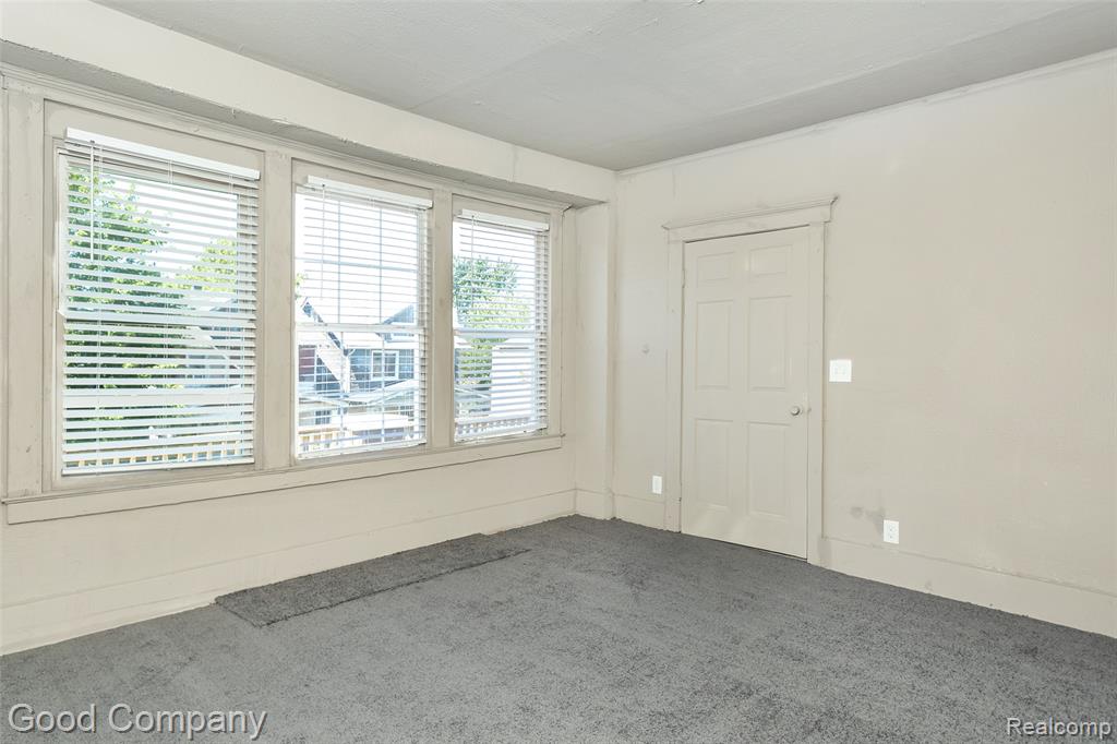 2362 Carson Street Detroit, MI 48209 - Photo 5 of 20