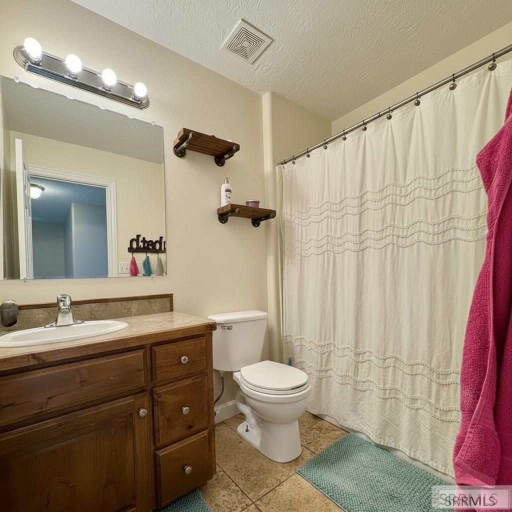375 North 4th West, Unit 2 Rigby, ID 83442 - Photo 18 of 19