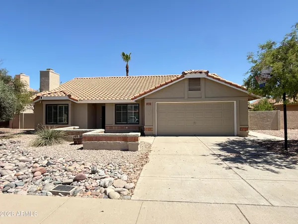 $2,995 | 1211 East Drake Drive, Tempe, AZ 85283