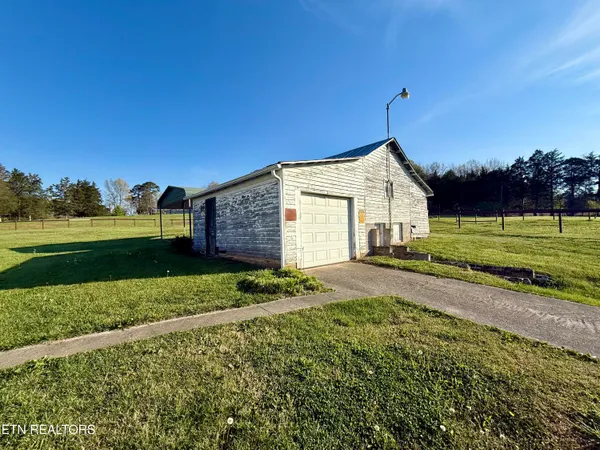 $225,000 | 8259 Corryton Luttrell Road, Plainview, TN 37721