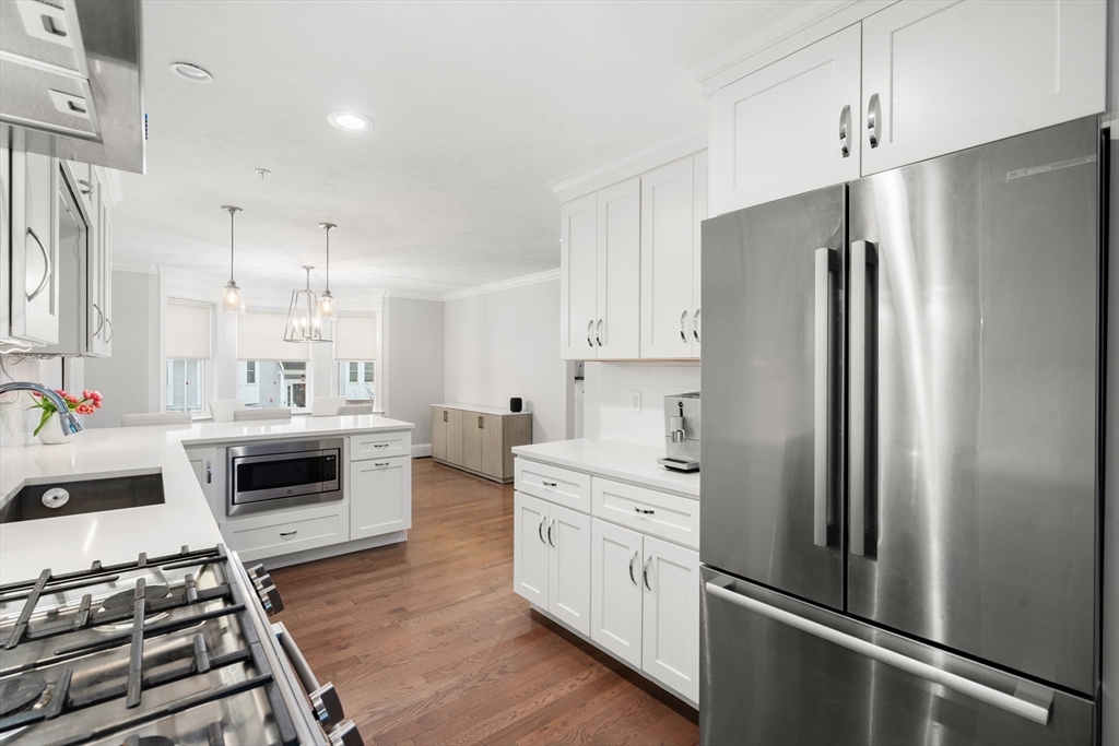 8 Audubon Way, Unit 8 Canton, MA 02021 - Photo 7 of 26