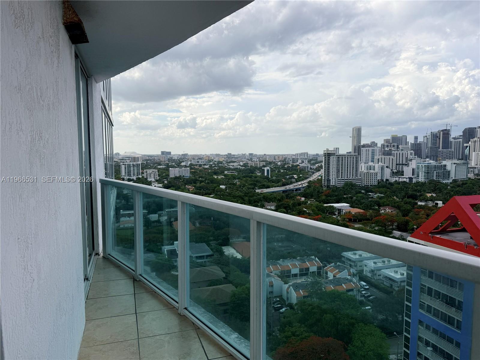 2101 Brickell Avenue, Unit 2202 Miami, FL 33129 - Photo 8 of 33