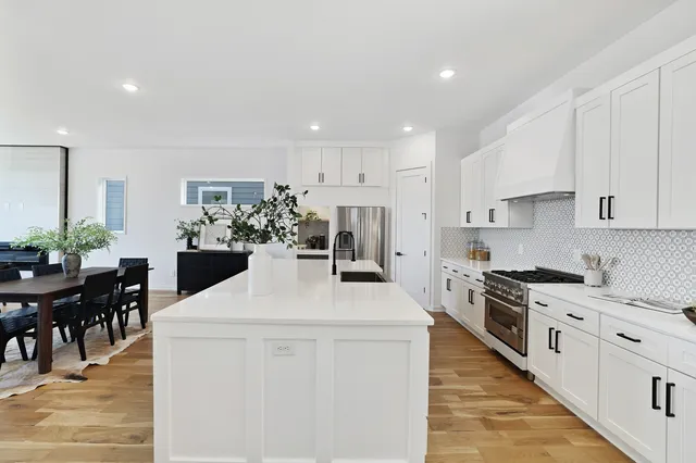 $799,000 | 1580 Boxwood Drive, Nashville, TN 37211