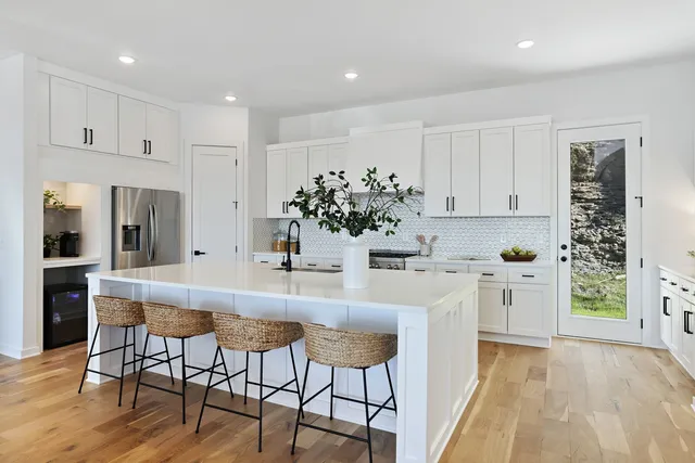 $799,000 | 1580 Boxwood Drive, Nashville, TN 37211