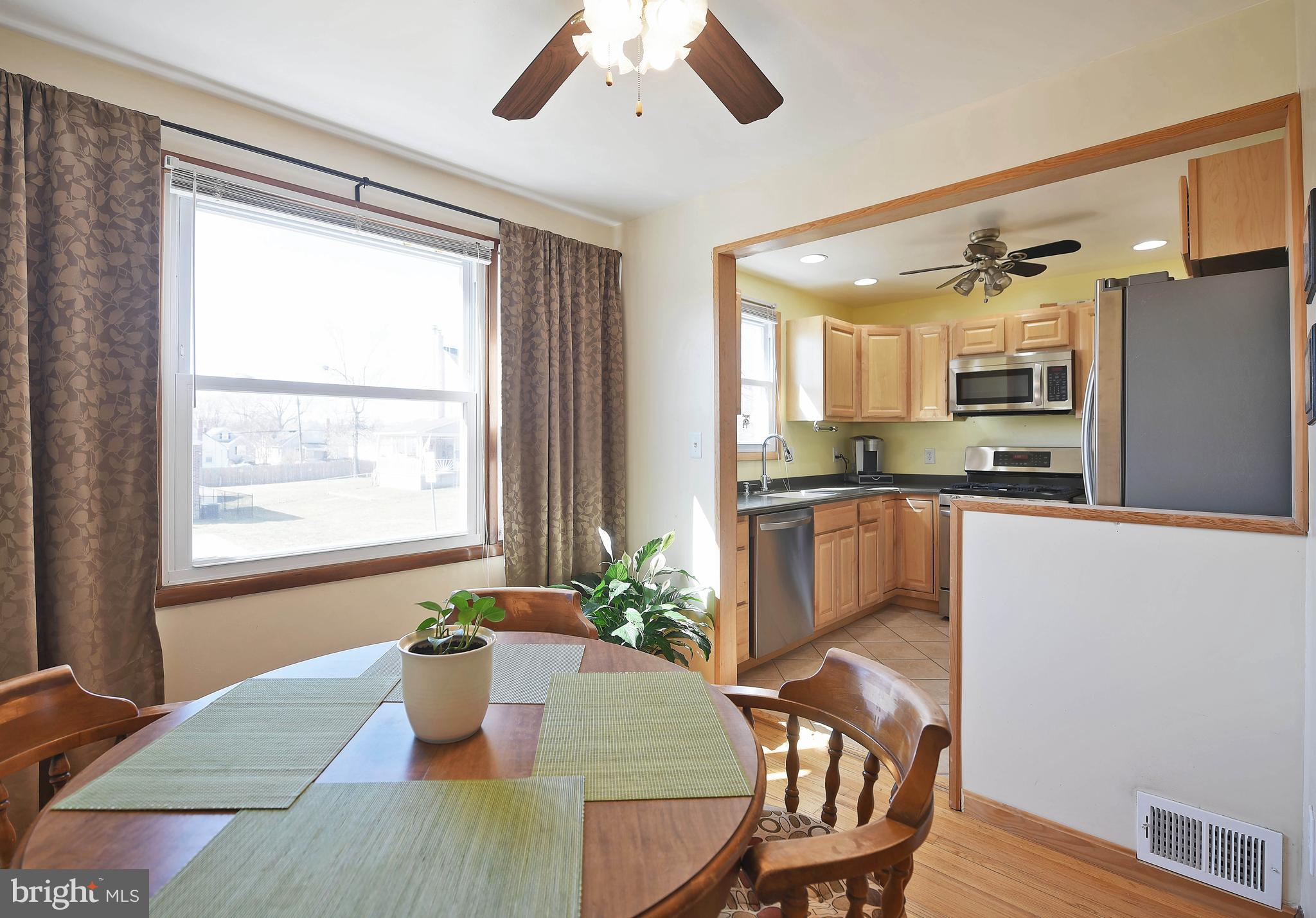 3224 Acton Road Baltimore, MD 21234 - Photo 12 of 27 Dining Room