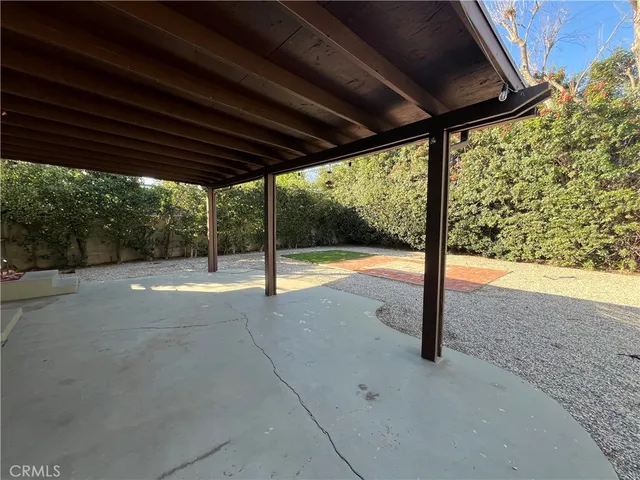 a view of a yard with porch