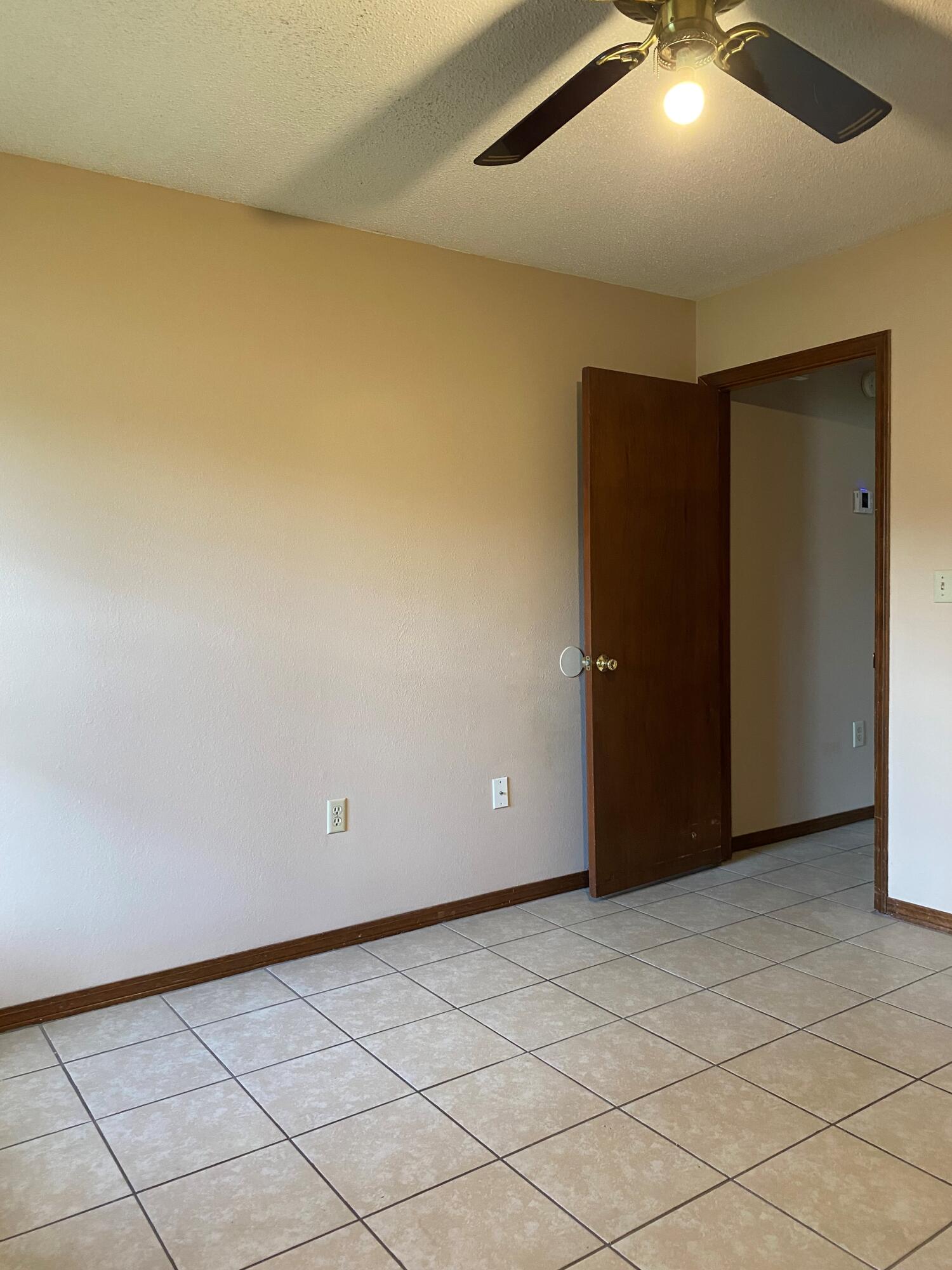 2912 Crescent Street, Unit B Crestview, FL 32539 - Photo 11 of 11 IMG_1995