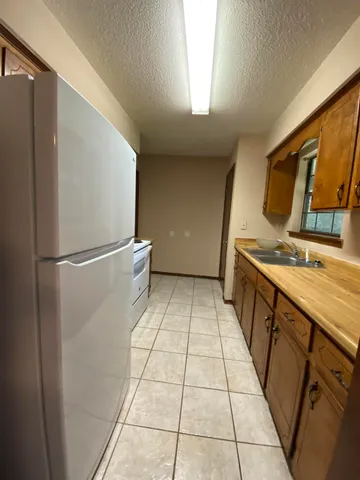 $1,200 | 2912 Crescent Street, Unit B, Crestview, FL 32539