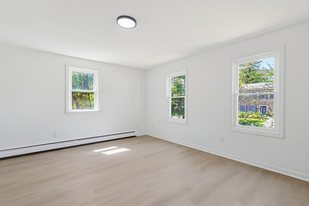 9 Scraggy Neck Rd Extension Bourne, MA 02534 - Photo 13 of 42