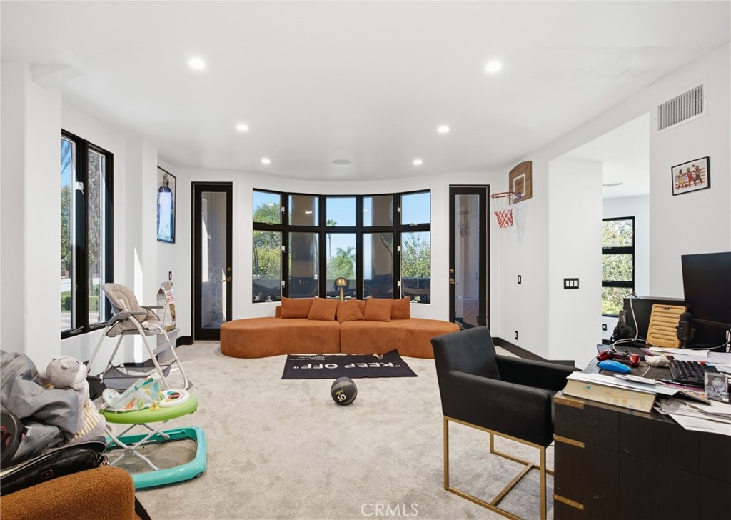6930 Sandtrack Road Riverside, CA 92506 - Photo 11 of 75 Gallery Image 11