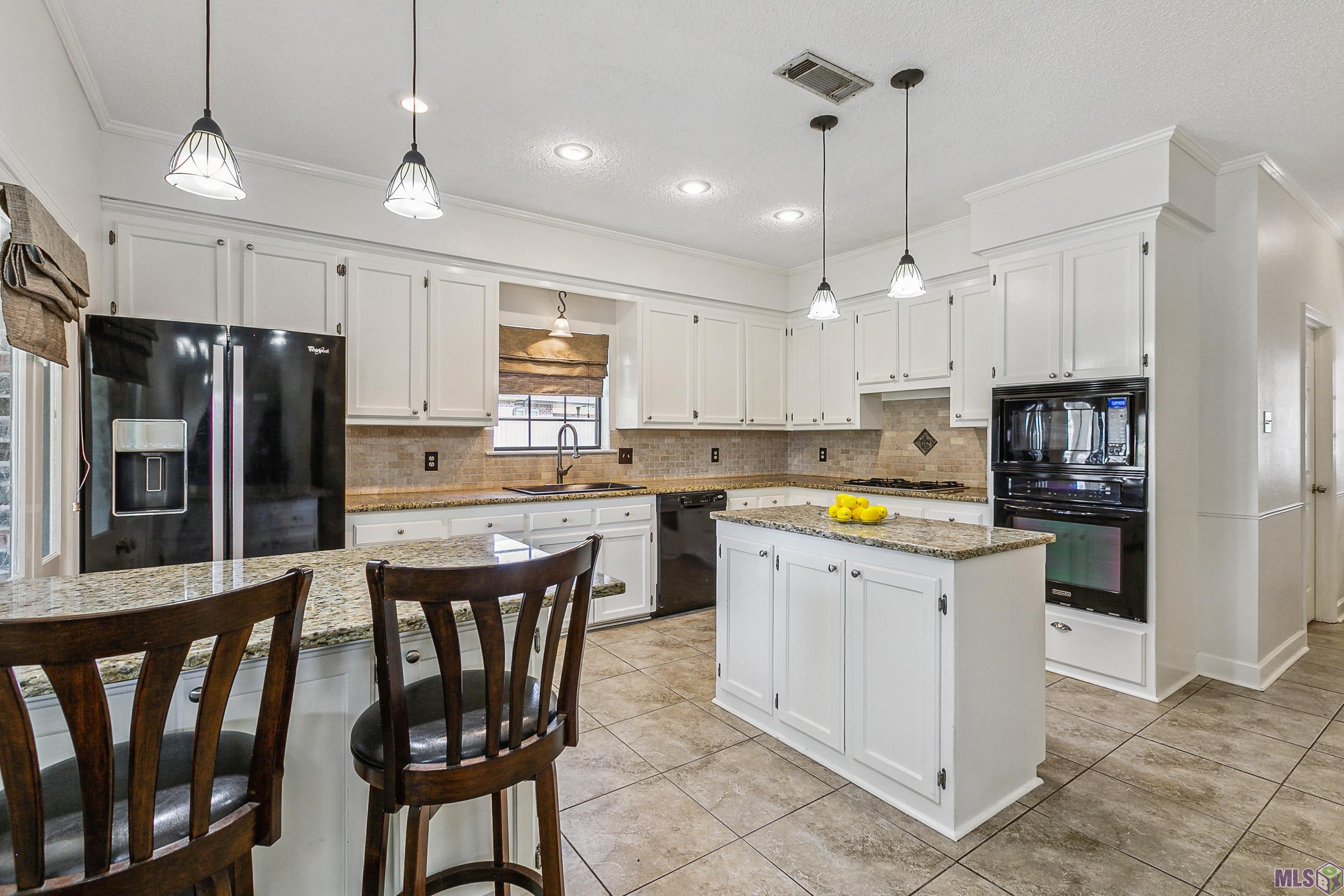 13451 Mary Edith Place Baton Rouge, LA 70809 - Photo 8 of 30 Gallery Image 8