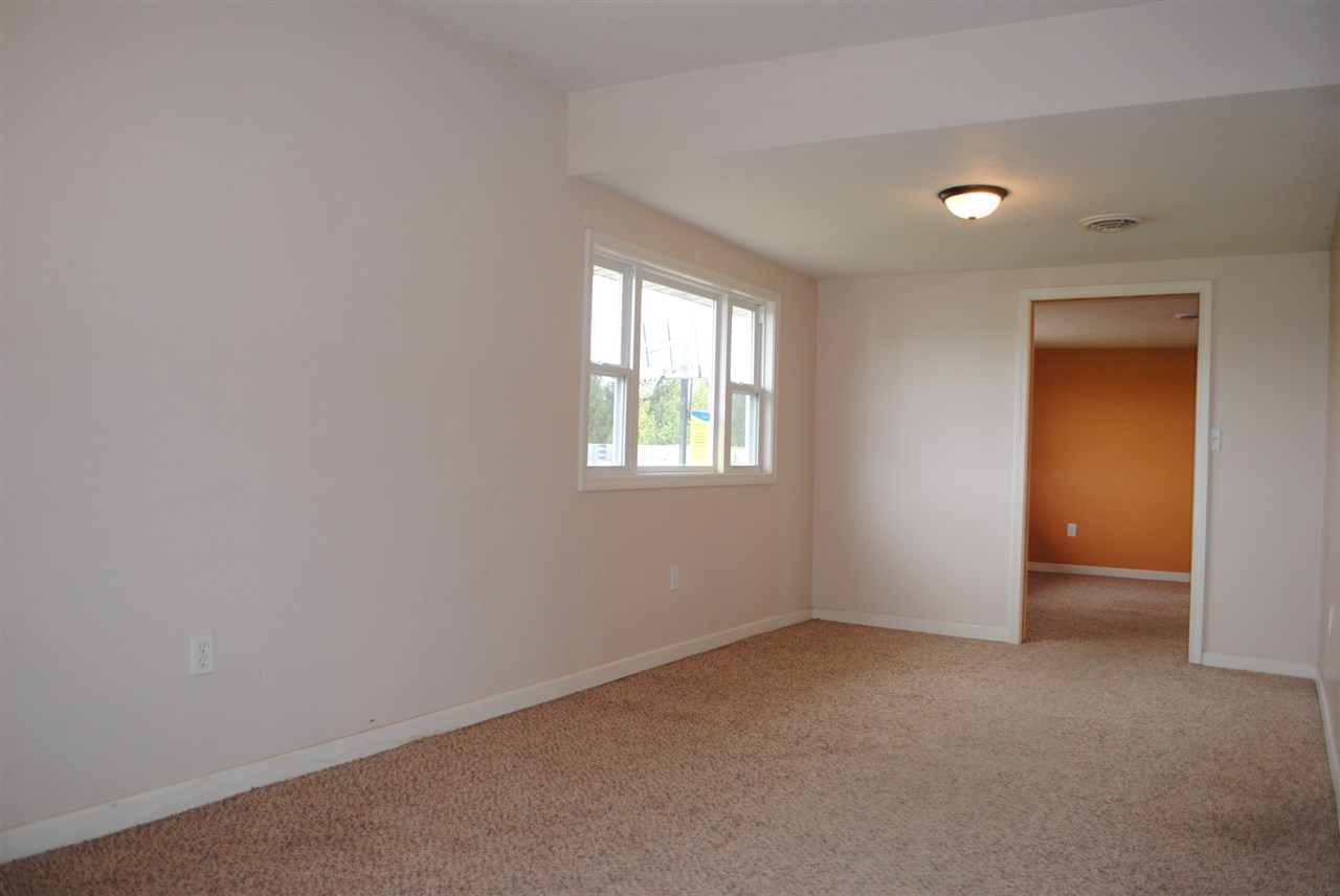7827 Leesburg Road Fort Wayne, IN 46818 - Photo 5 of 23