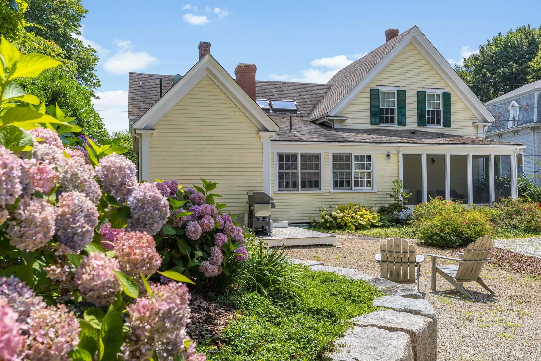 10 Bank Street Wellfleet, MA 02667 - Photo 37 of 49 043