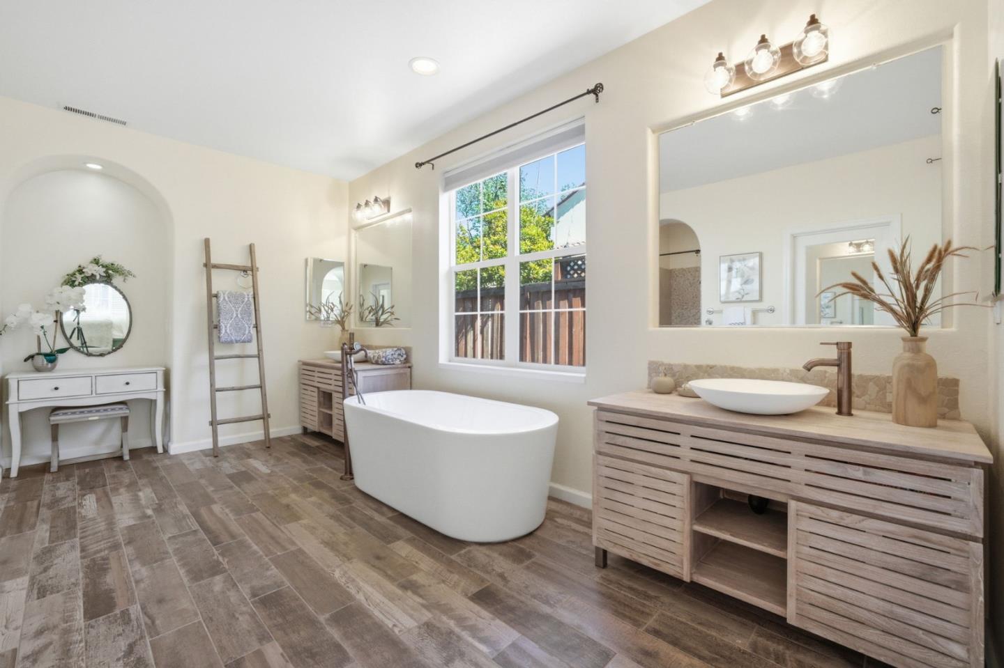 7111 Eagle Ridge Drive Gilroy, CA 95020 - Photo 20 of 55