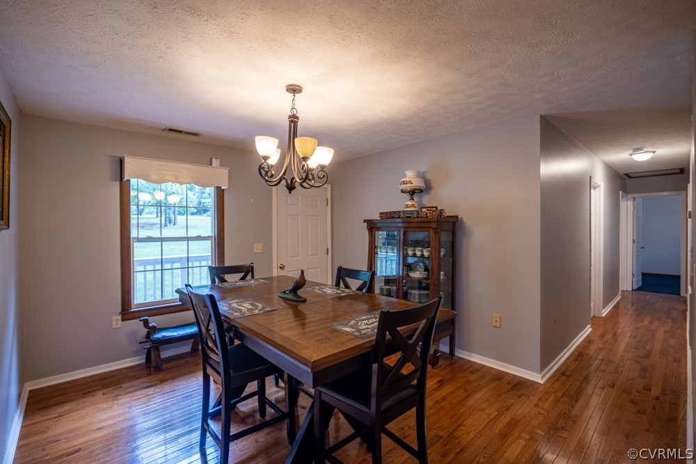 1327 Poplar Lawn Road Blackstone, VA 23824 - Photo 13 of 27 Gallery Image 13