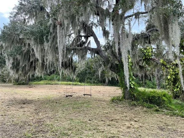 $3,000 | 6715 16th Avenue East, Palmetto, FL 34221