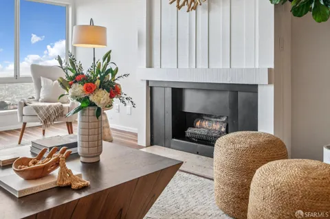 $775,000 | 15 Red Rock Way, Unit 202N, San Francisco, CA 94131