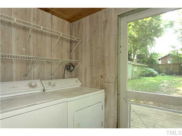 124 Hudson Street Raleigh, NC 27608 - Photo 14 of 19 a view of washer and dryer