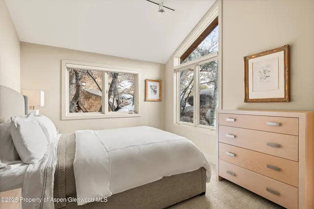 $11,000,000 | 40 Mountain Laurel Lane, Aspen, CO 81611