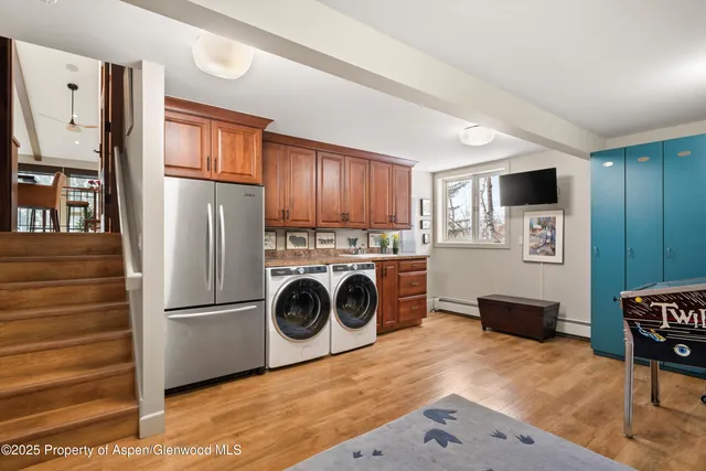 $11,000,000 | 40 Mountain Laurel Lane, Aspen, CO 81611