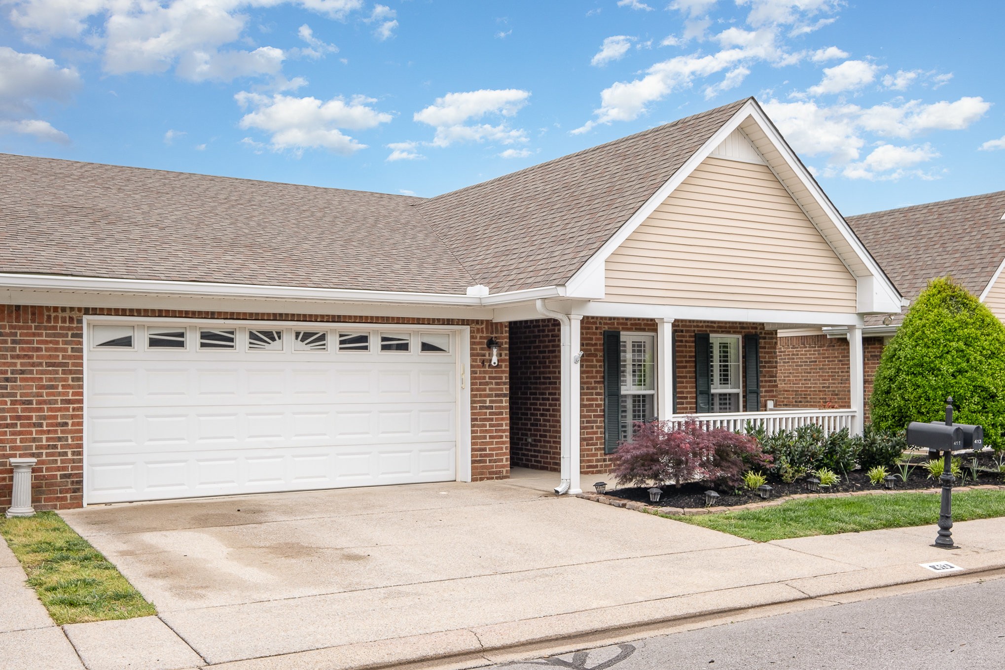 413 Forest Glen Circle Murfreesboro, TN 37128 - Photo 4 of 32