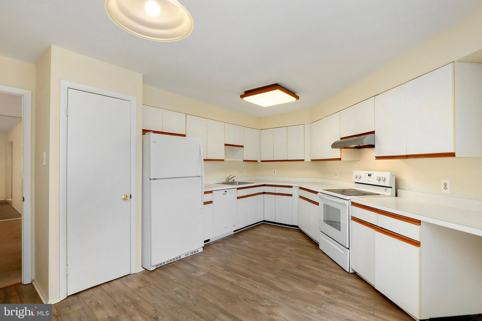 3011 Fallstaff Road, Unit 504A Baltimore, MD 21209 - Photo 10 of 34