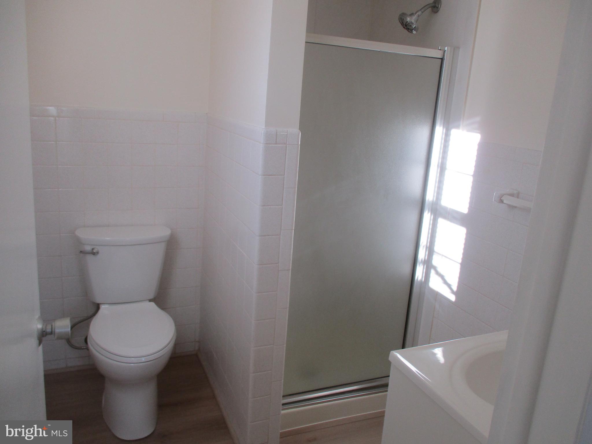3351 Perkiomen Avenue, Unit 3 Reading, PA 19606 - Photo 8 of 11 main bedroom bathroom