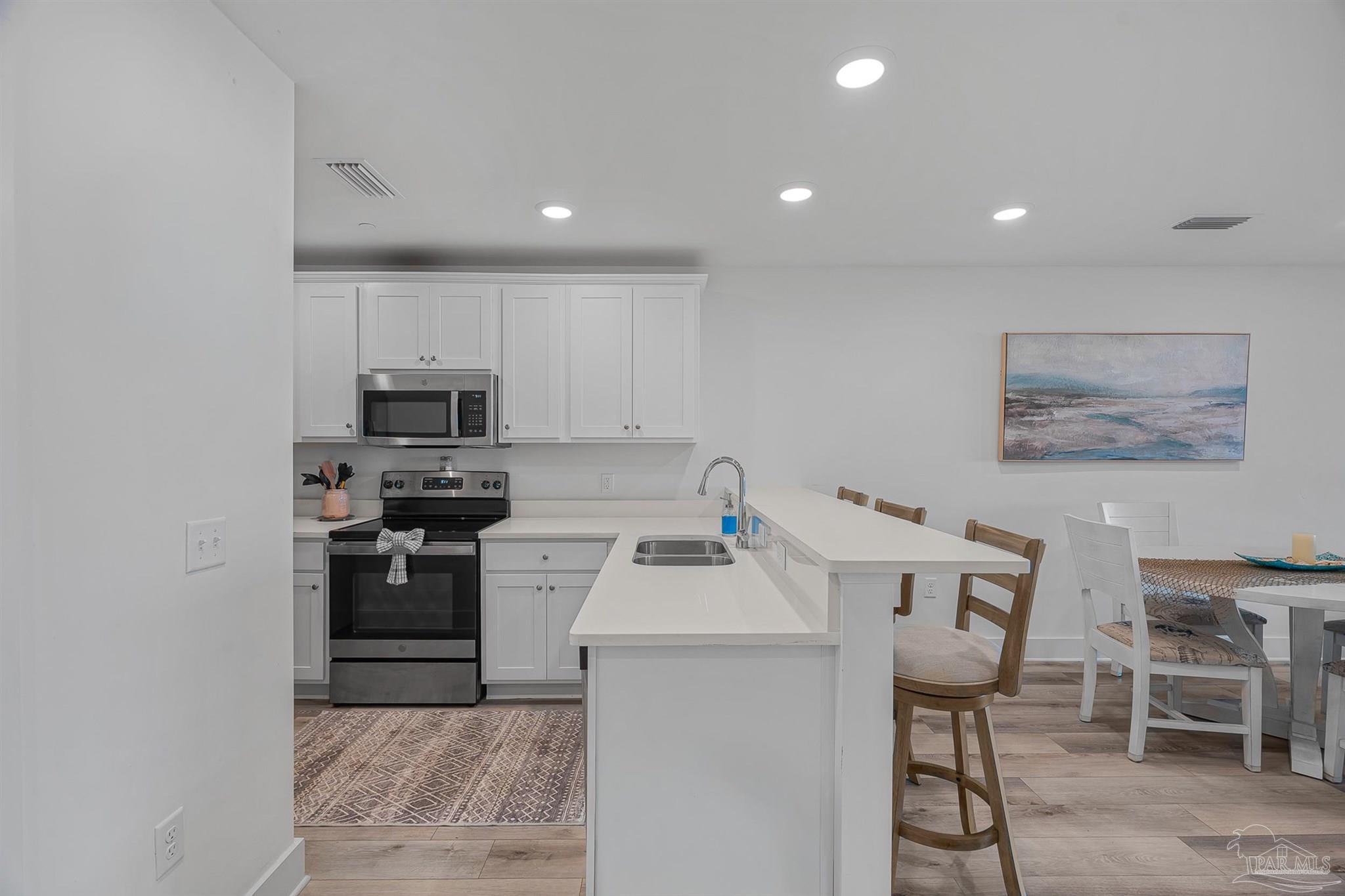 16144 Innerarity Point Road Pensacola, FL 32507 - Photo 14 of 51 Gallery Image 14