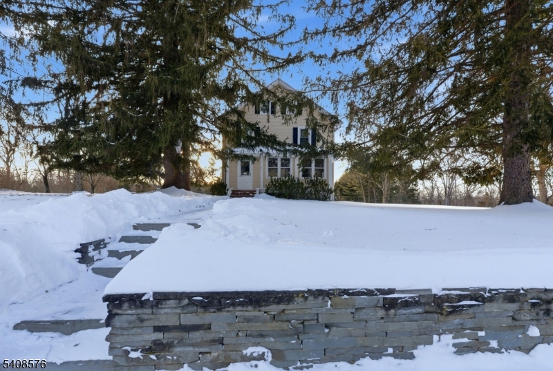 203 Johnsonburg Road Andover, NJ 07821 - Photo 4 of 42